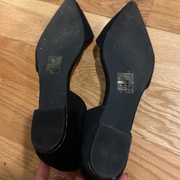 Black flats - Picture 3 of 7